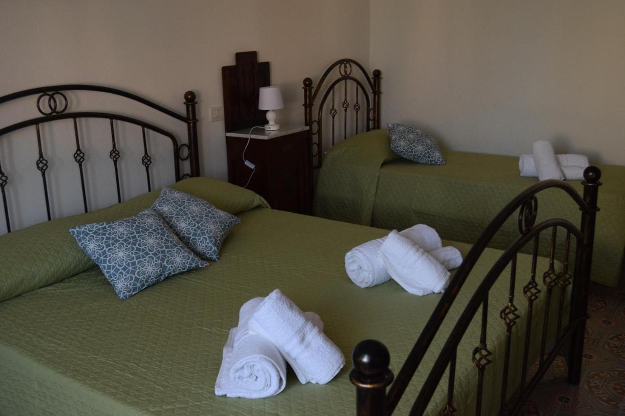 Bed and Breakfast Su Fassoi Càbras Zewnętrze zdjęcie